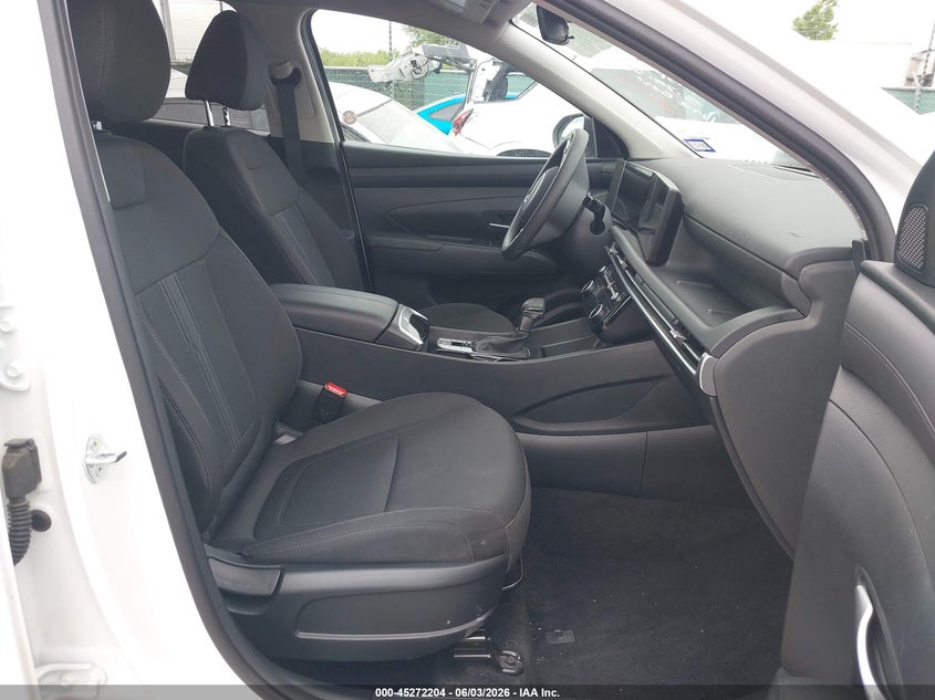 2026 HYUNDAI TUCSON auction photo 5