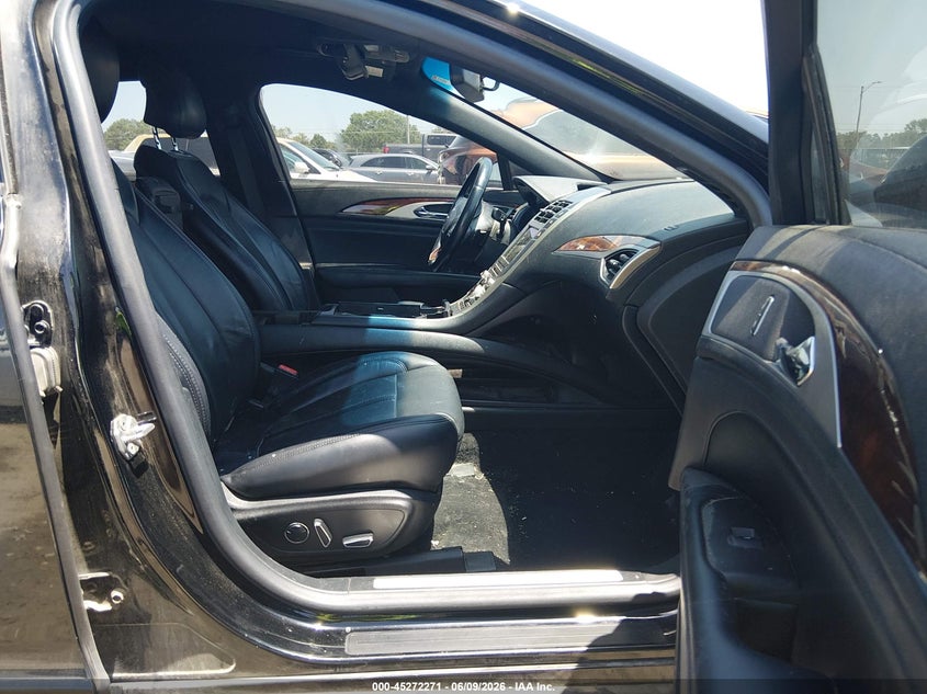 2017 LINCOLN MKZ auction photo 5