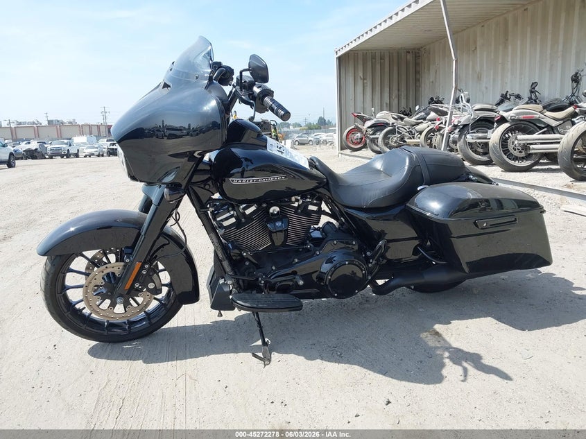 2018 Harley-Davidson Flhxs Street Glide Special VIN: 1HD1KRC39JB663838 Lot: 45272278