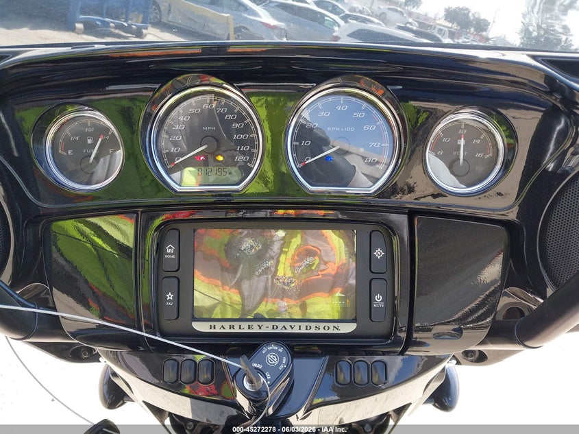 2018 Harley-Davidson Flhxs Street Glide Special VIN: 1HD1KRC39JB663838 Lot: 45272278