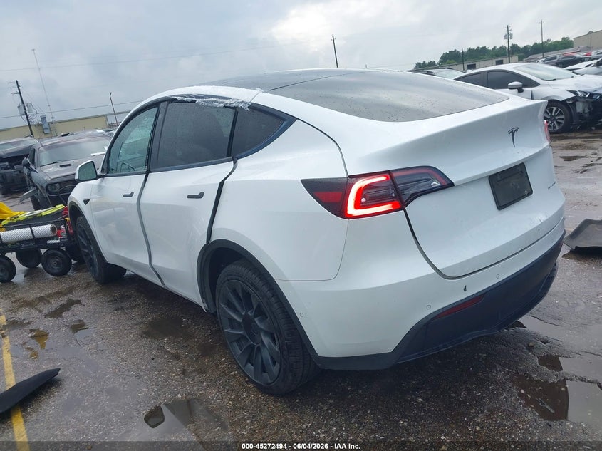 Vin: 5yjygdeexmf306236, lot: 45770317, tesla model y long range dual motor all-wheel drive 20213