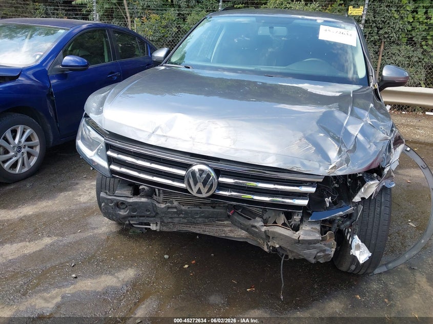 2019 VOLKSWAGEN TIGUAN auction photo 6