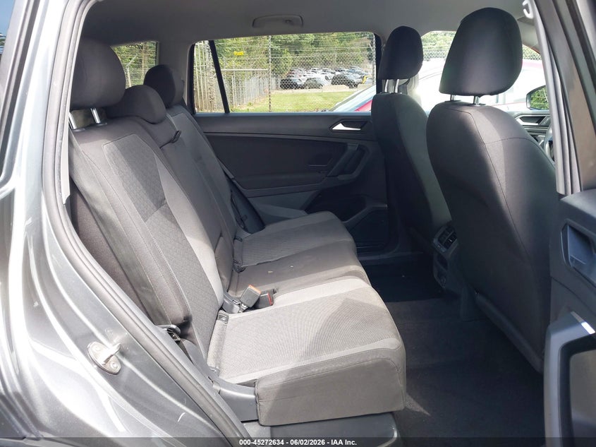 2019 VOLKSWAGEN TIGUAN auction photo 8