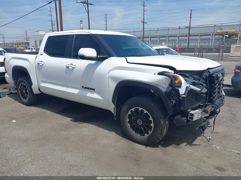 Vin: 5tfla5dbxrx194799, lot: 45770542, toyota tundra sr5 2024 img_1