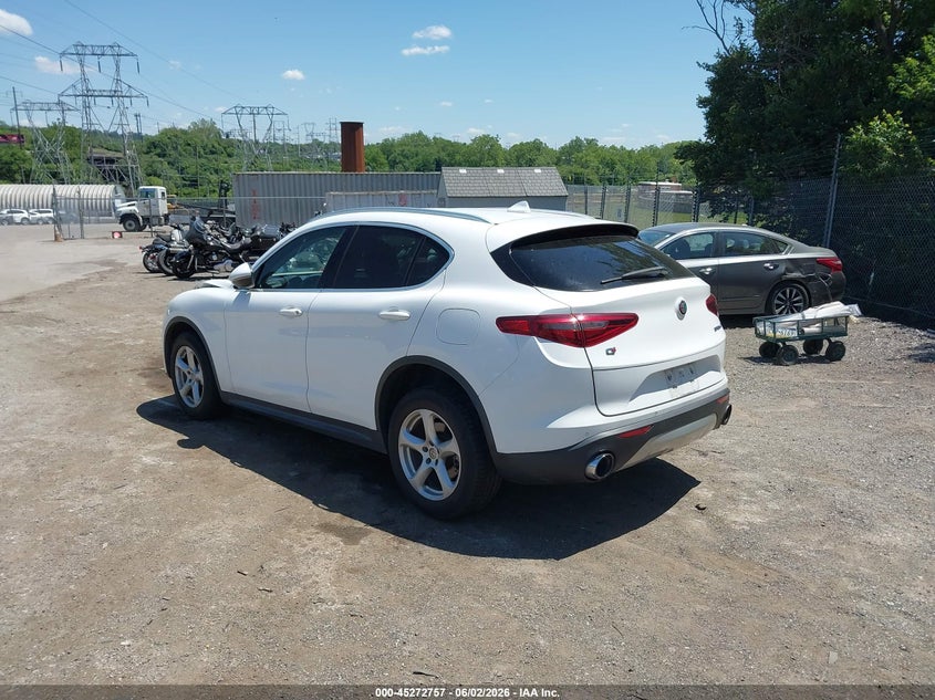 Vin: zasfakan2j7b86296, lot: 45770581, alfa romeo stelvio awd 20183