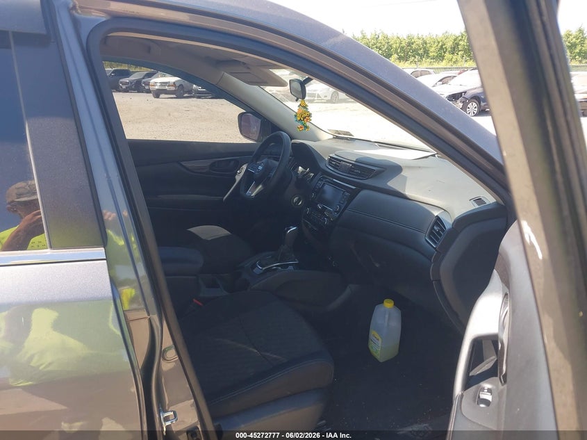 VIN 5N1AT2MT4LC815618 2020 NISSAN ROGUE S FWD