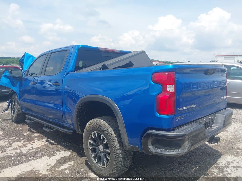 2022 CHEVROLET SILVERADO 1500 auction photo 3