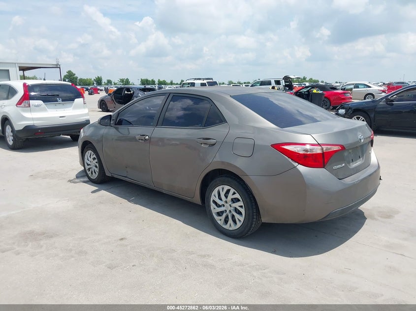 2017 TOYOTA COROLLA auction photo 3