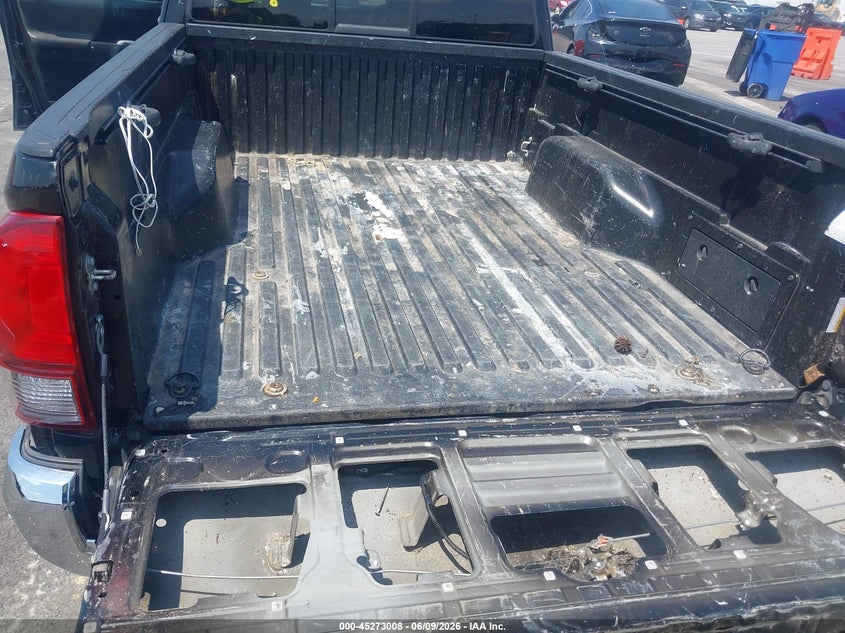 VIN 5TFSX5ENXKX069374 2019 TOYOTA TACOMA SR5