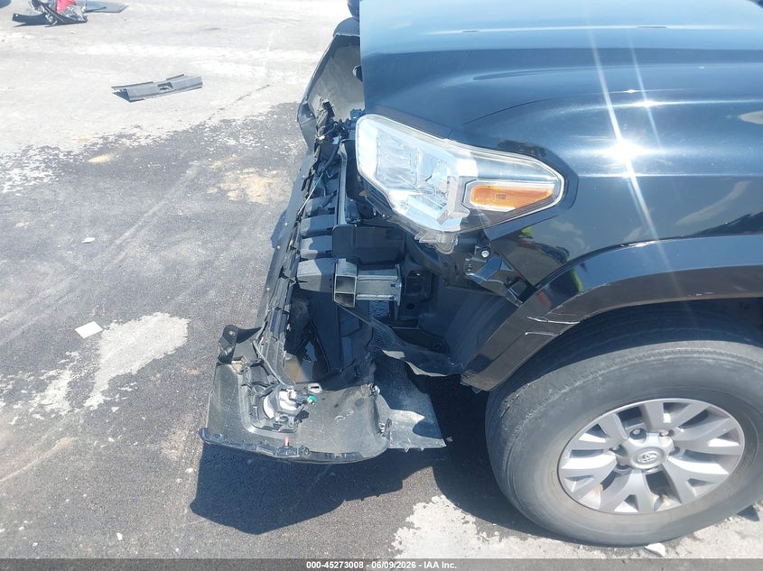 VIN 5TFSX5ENXKX069374 2019 TOYOTA TACOMA SR5