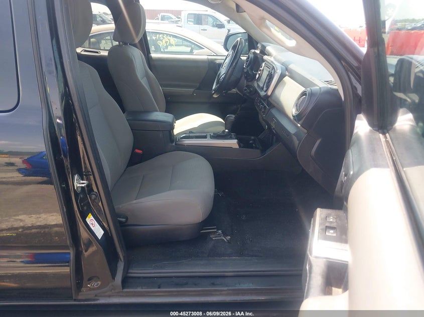 VIN 5TFSX5ENXKX069374 2019 TOYOTA TACOMA SR5