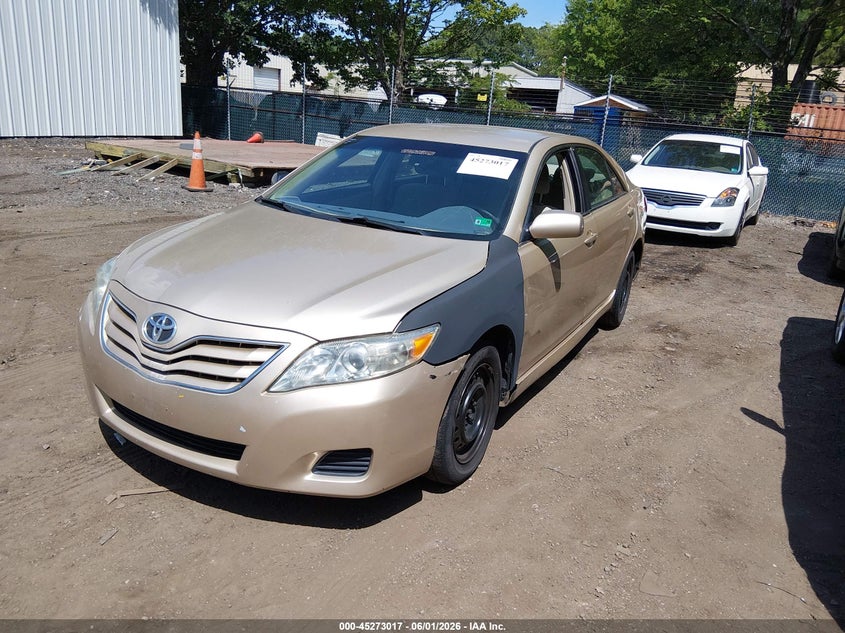 2010 Toyota Camry Le 4T4BF3EK8AR020348 photo 1