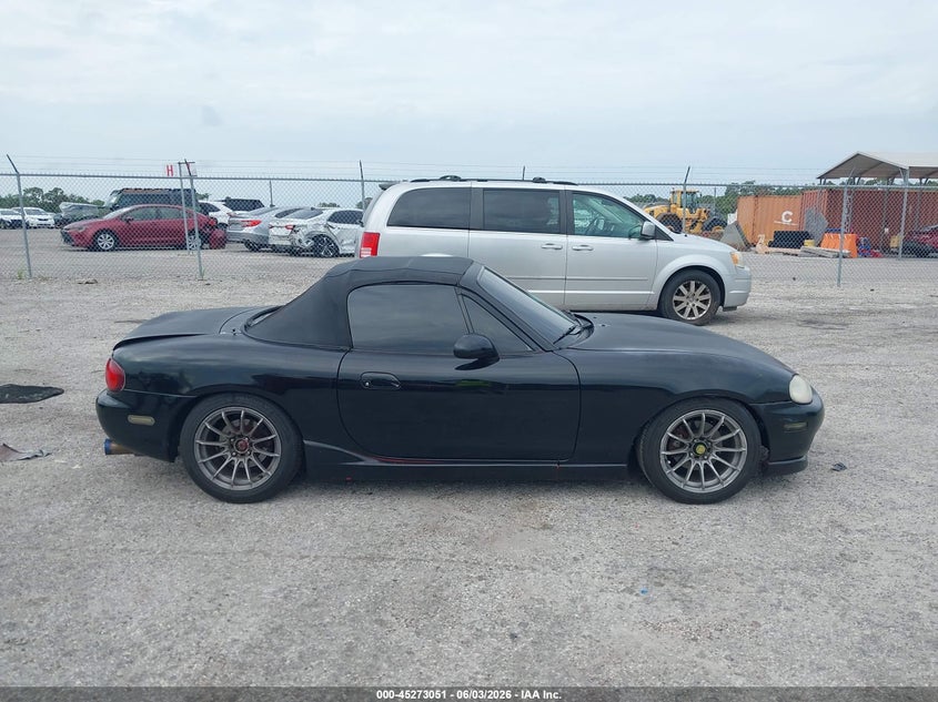 1999 Mazda Mx-5 Miata Leather Pkg/Popular Equipment Pkg/Sports Pkg/Touring Pkg VIN: JM1NB353XX0100380 Lot: 45273051