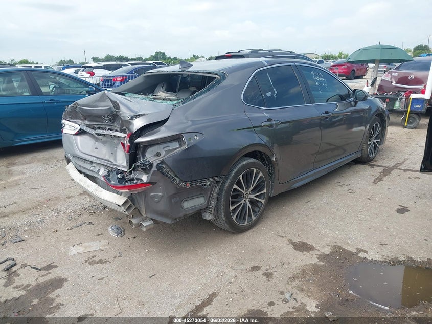 Vin: 4t1g11ak6lu950826, lot: 45770878, toyota camry se 20204