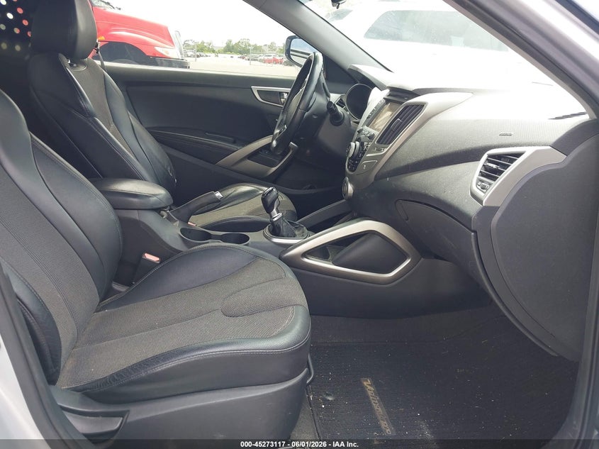 2012 Hyundai Veloster 1.6 Base W/black Silver Lot 111045273117 Vin KMHTC6AD6CU075576
