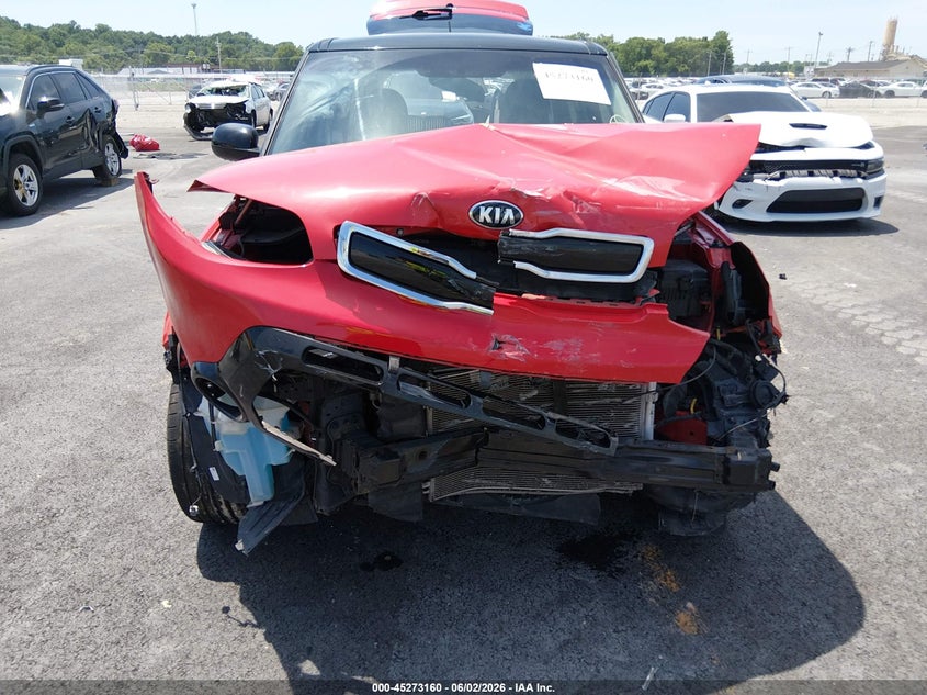 2016 KIA SOUL auction photo 6