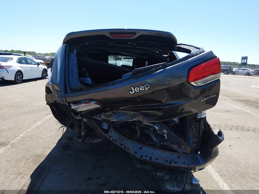 2018 Jeep Grand Cherokee Limited 4X4 VIN: 1C4RJFBG8JC230872 Lot: 45273218