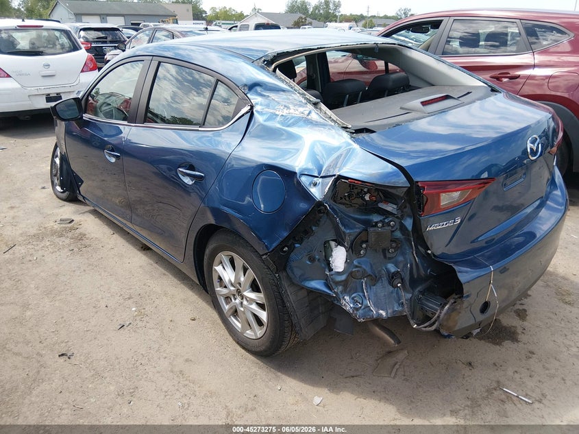 2018 MAZDA MAZDA3 auction photo 3