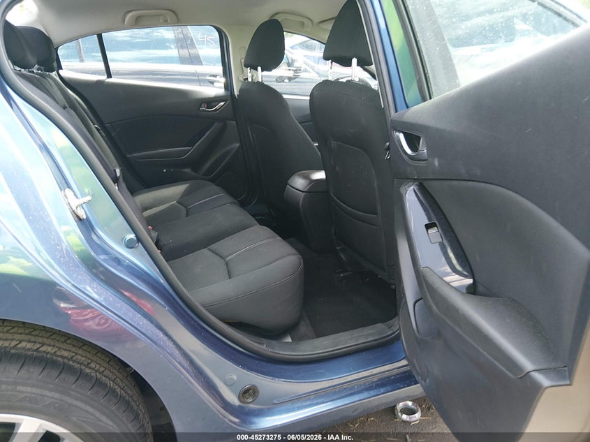 2018 MAZDA MAZDA3 auction photo 8
