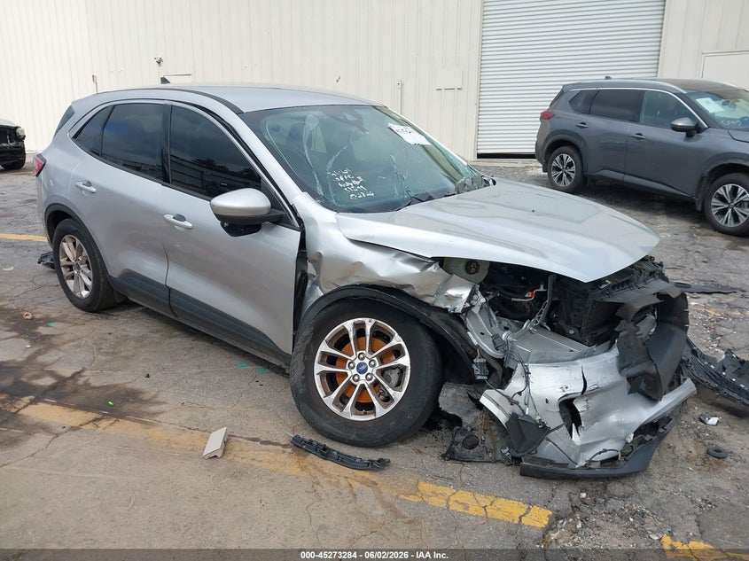 2020 FORD ESCAPE auction photo 1
