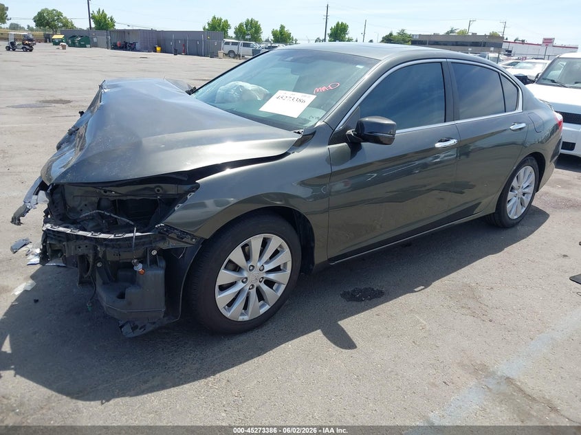 2013 HONDA ACCORD auction photo 2