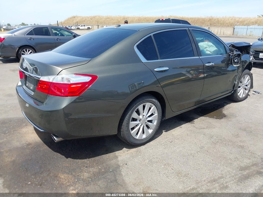 2013 HONDA ACCORD auction photo 4