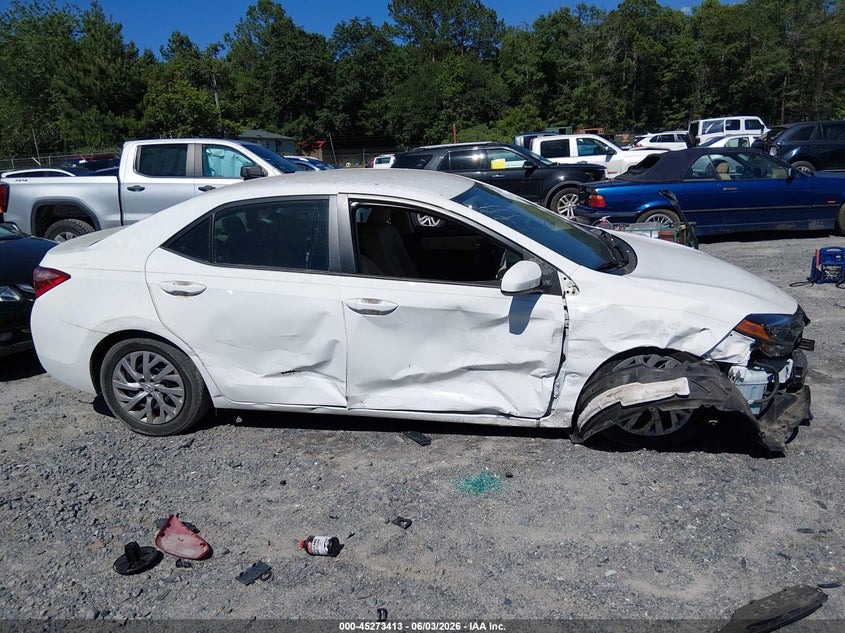 2018 Toyota Corolla Le VIN: 2T1BURHE6JC121575 Lot: 45273413