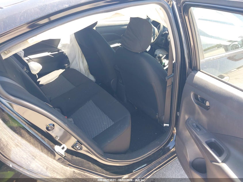 2022 Nissan Versa S 5-Speed Manual Transmission VIN: 3N1CN8BV0NL855526 Lot: 45273531