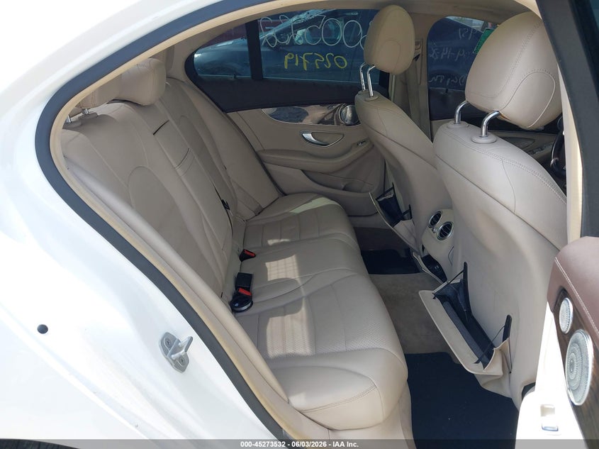 2015 Mercedes-Benz C 300 Luxury 4Matic VIN: 55SWF4KB6FU029235 Lot: 45273532