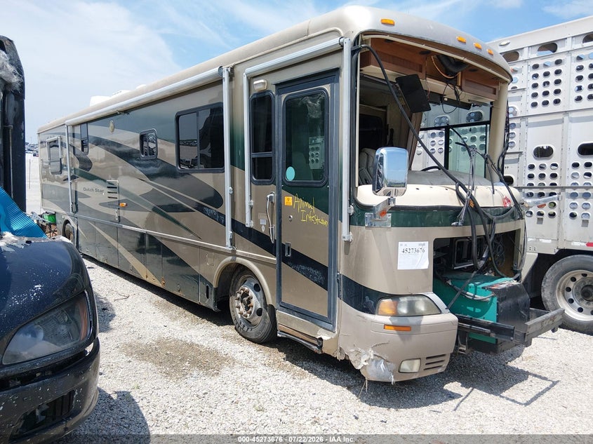 2003 FREIGHTLINER CHASSIS auction photo 1