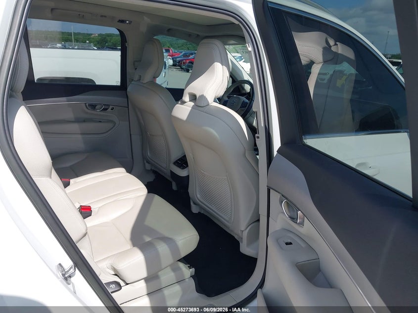 VOLVO XC90 - zdjęcie 8