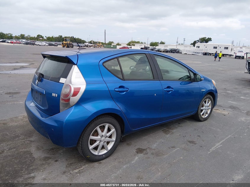 Vin: jtdkdtb36d1551748, lot: 45771555, toyota prius c three 20134