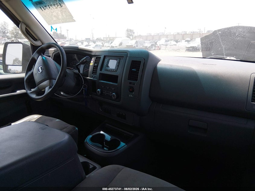 2012 Nissan 4.0 Nv 2500 Nv2500 Hd S V6 white Lot 111045273741 Vin 1N6BF0LX2CN111685