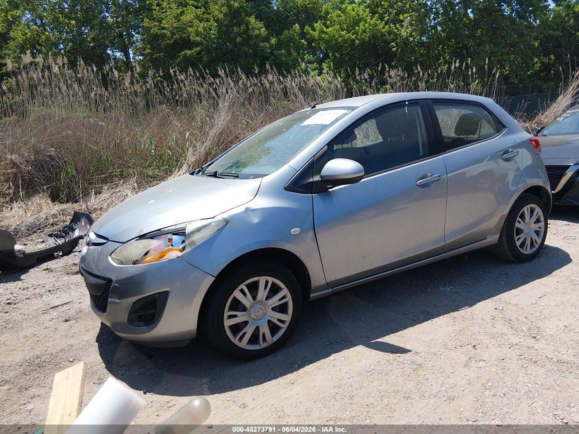 Vin: jm1de1hzxb0128342, lot: 45771615, mazda mazda2 sport 20112