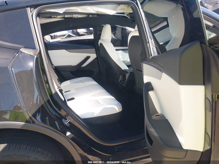 2026 Tesla Model Y Premium Rear-Wheel Drive/Rear-Wheel Drive VIN: 7SAYGDED9TF616676 Lot: 45273811