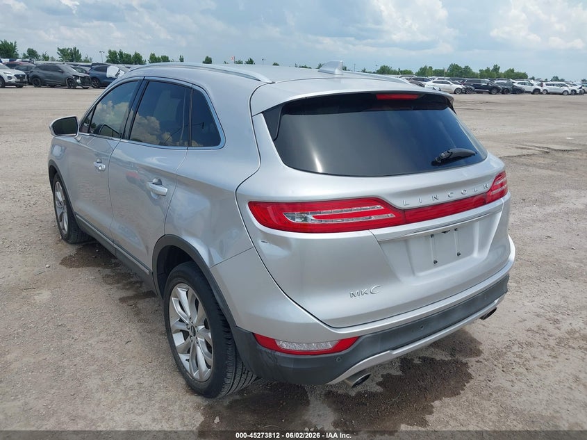 2019 LINCOLN MKC auction photo 3