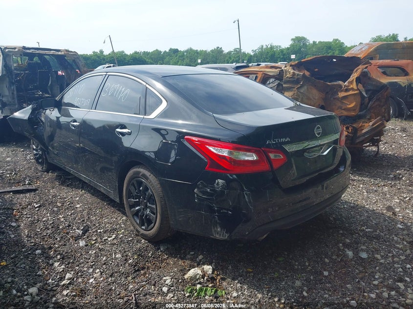 Vin: 1n4al3ap2hn367110, lot: 45771670, nissan altima 2.5 s 20173