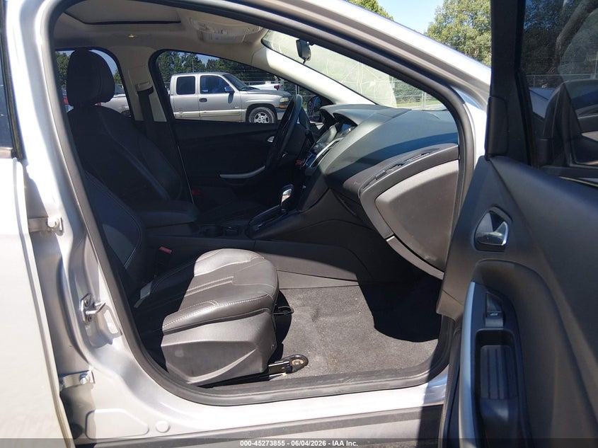 2013 FORD FOCUS auction photo 5