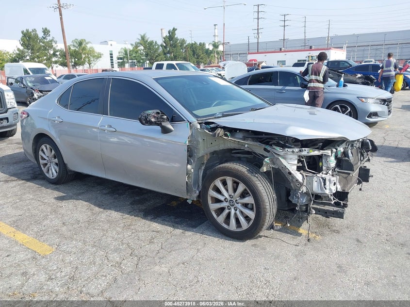 Vin: 4t1b11hk6ku729967, lot: 45771742, toyota camry le 2019 img_1