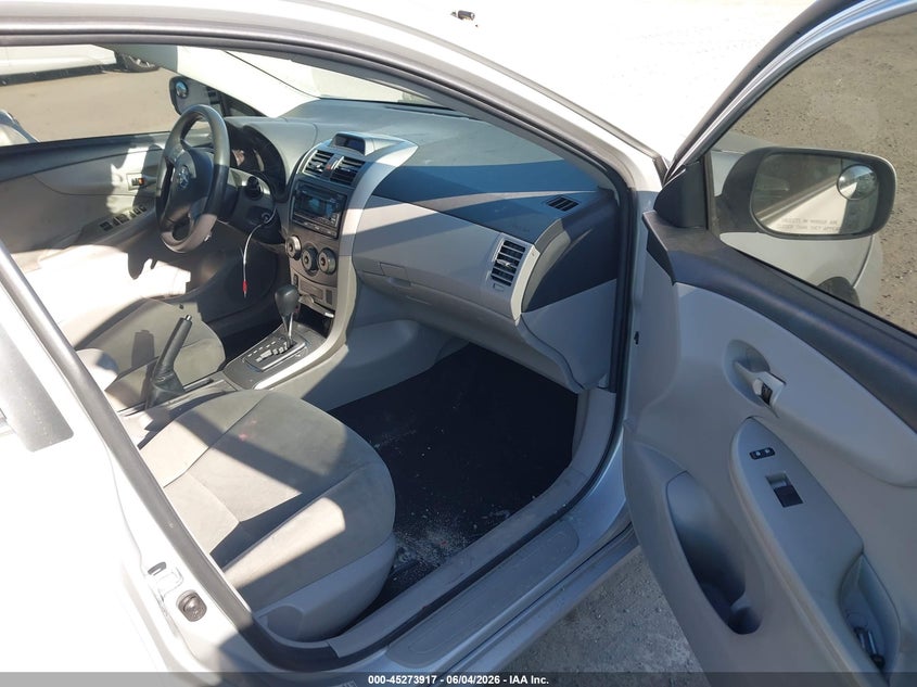 2012 Toyota Corolla 1.8 Le silver Lot 111045273917 Vin 5YFBU4EE1CP022544