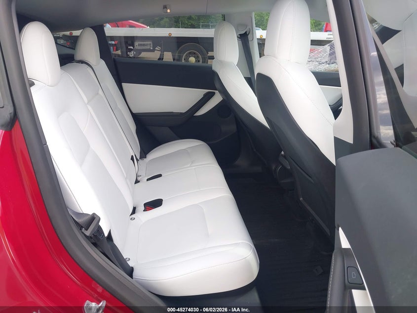 2022 Tesla Model Y Long Range Dual Motor All-Wheel Drive VIN: 7SAYGDEE5NF419757 Lot: 45274030