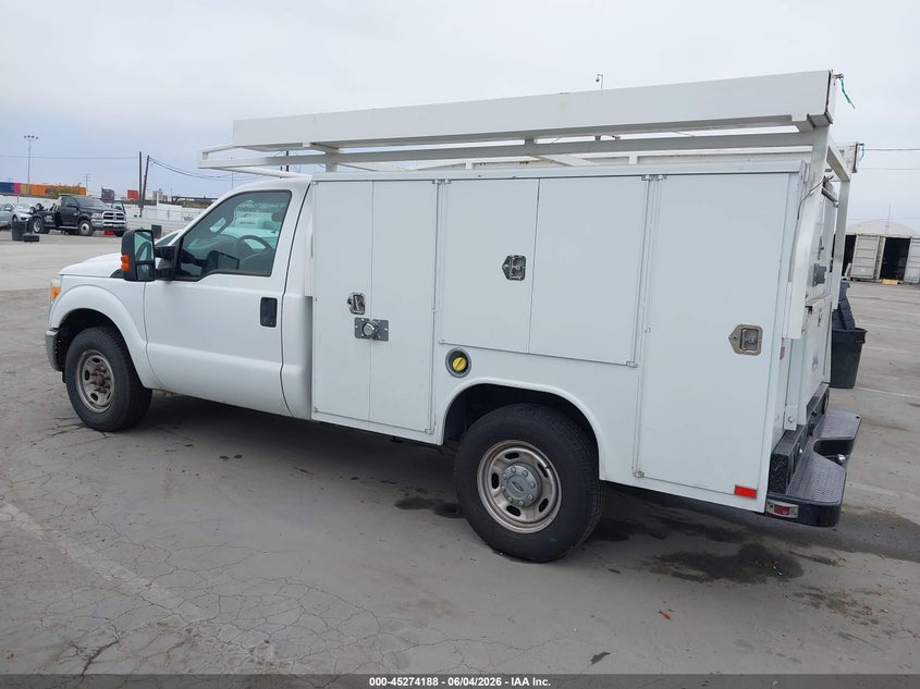 2015 Ford F-350 Xl VIN: 1FDBF3A62FEC38662 Lot: 45274188