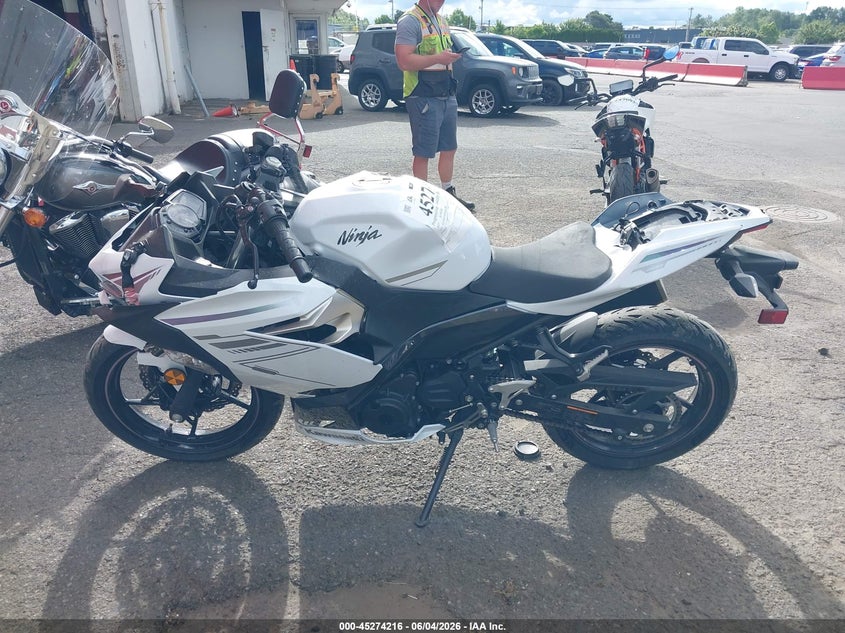 2023 Kawasaki Ex400 VIN: JKAEXKH14PDAR7438 Lot: 45274216