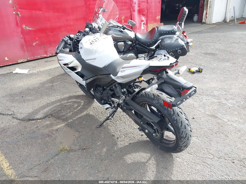 2023 KAWASAKI EX400 auction photo 3
