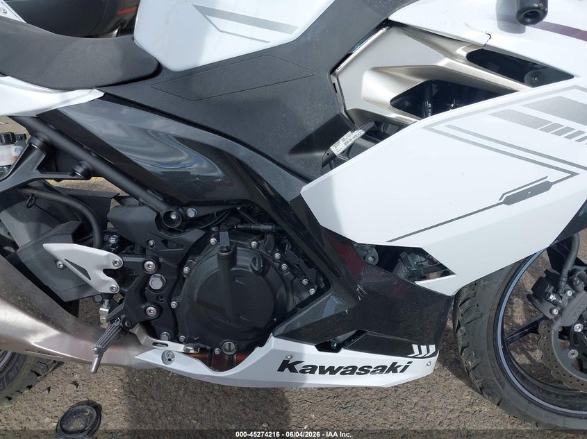 2023 KAWASAKI EX400 auction photo 8