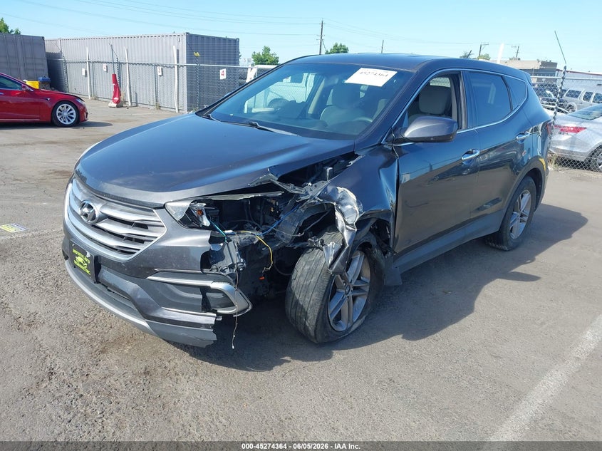 Vin: 5xyzt3lb8jg560499, lot: 45772188, hyundai santa fe sport 2.4l 20182