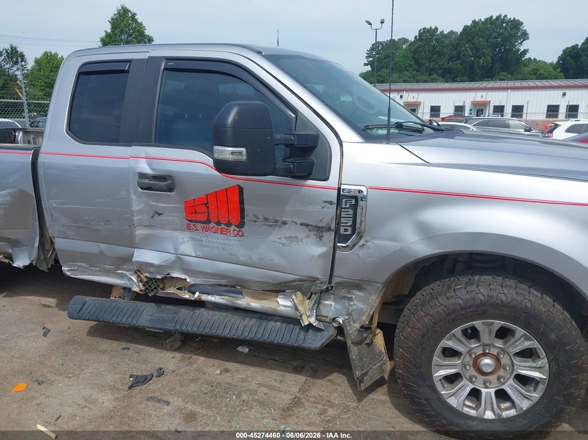 2022 FORD F-250 6.2L V-8 VVT, 385HP(VIN: 1FT7X2A65NEE80166