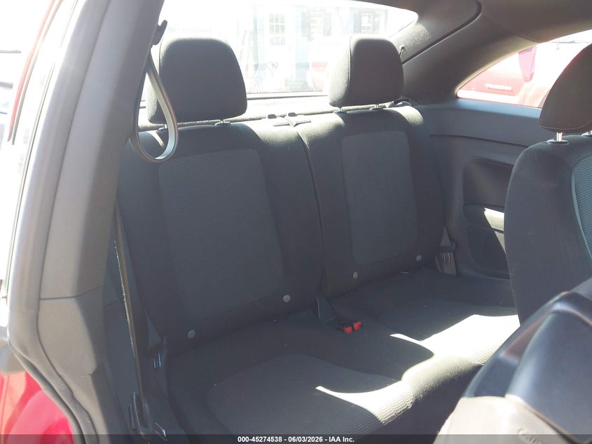 2013 Volkswagen Beetle 2.5L Entry VIN: 3VWFP7AT1DM631444 Lot: 45274538