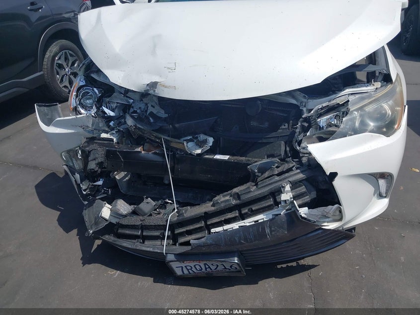 2016 TOYOTA CAMRY SE — Photo 19