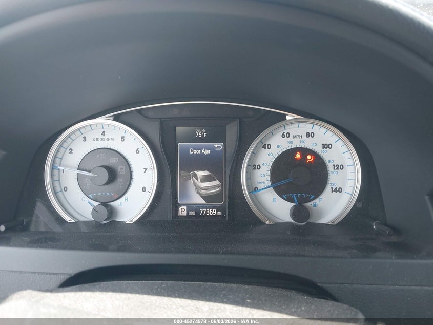 2016 TOYOTA CAMRY SE — Photo 7